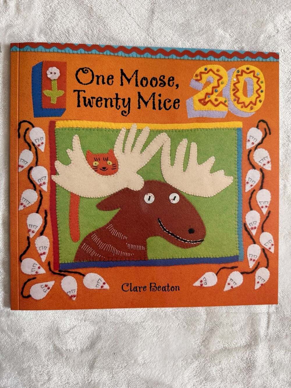 One Moose, Twenty Mice by Clare Beaton, Barefoot Books Edition